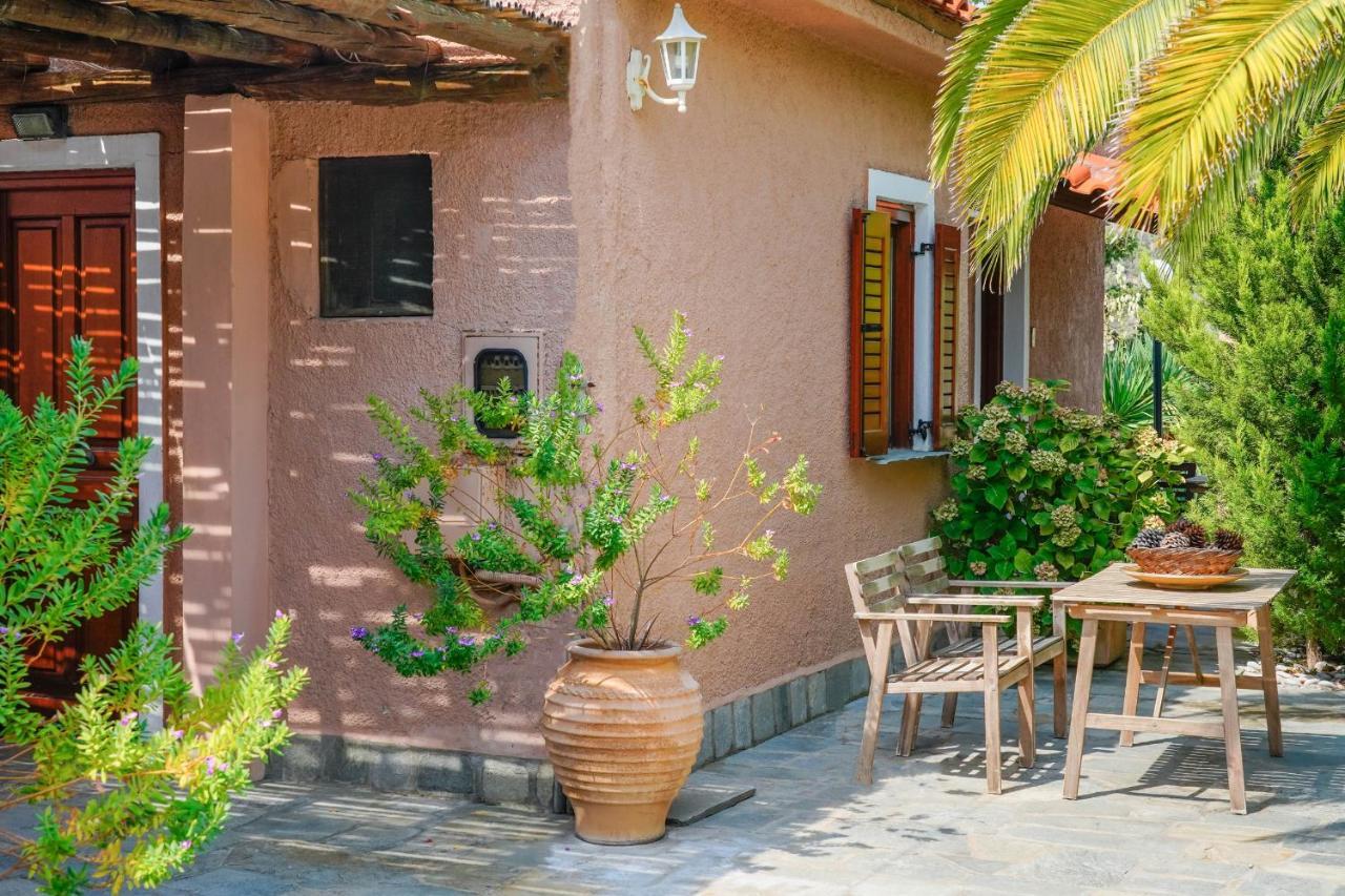 Giola Bungalows Sirines Астріс Екстер'єр фото