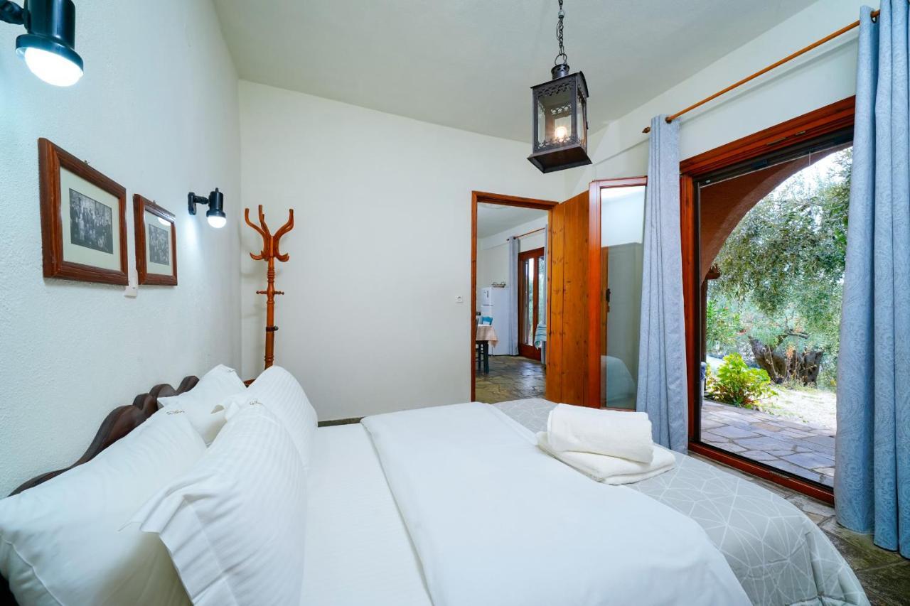 Giola Bungalows Sirines Астріс Екстер'єр фото